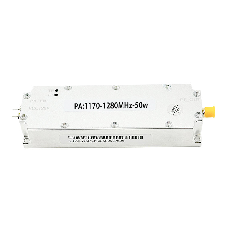 300-2700 MHz RF power amplifier module